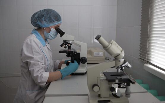 Microhelminthoscopy can be used to detect parasites in feces